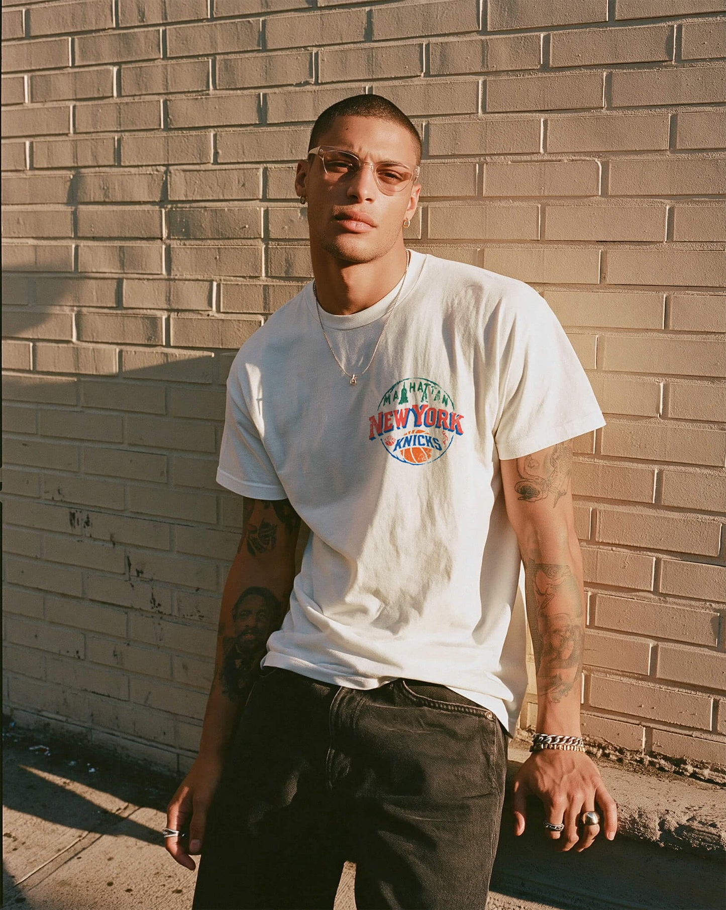 New York Knicks Manhattan Graphic Tee