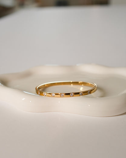 Diamond 18K Gold Bangle Bracelet - Waterproof 316L Stainless Steel