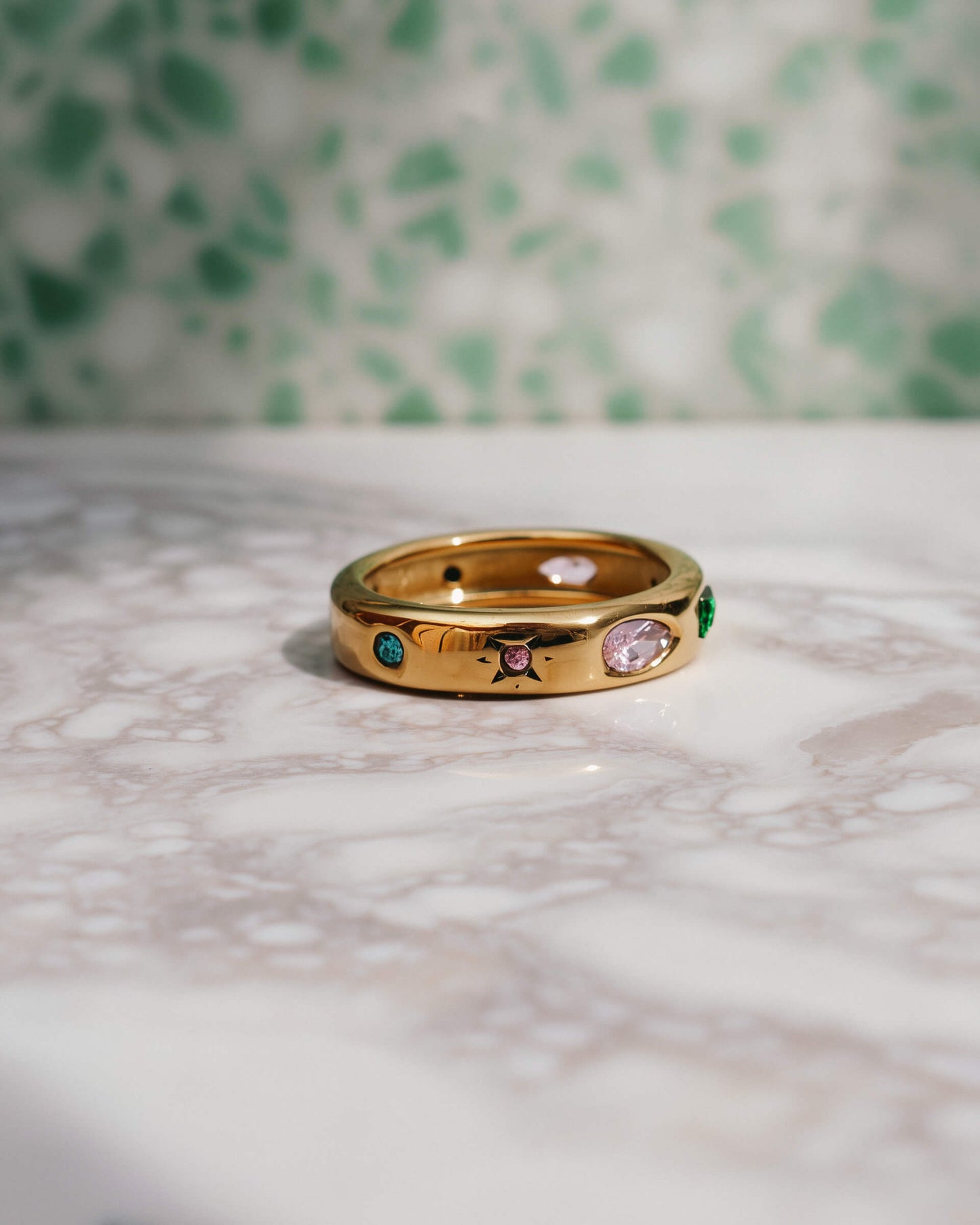 18K Gold Confetti Gemstone Band Ring – 316L Stainless Steel, Waterproof
